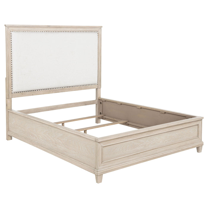 Wedner - Queen Panel Bed - Oak