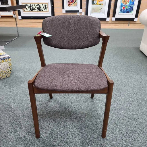 ACCENT CHAIR AS Rock's Consign Furniture Reno