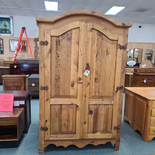 ARMOIRE BKH Rock's Consign Furniture Reno