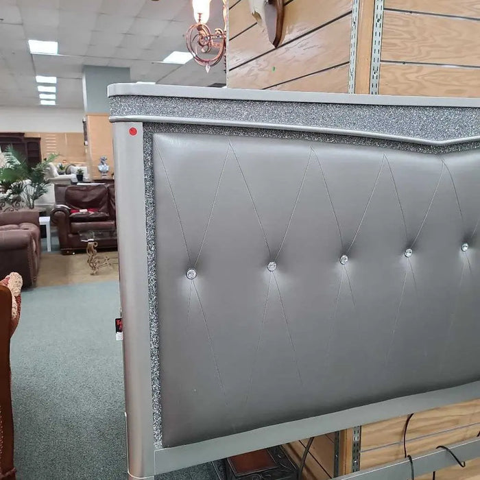 CAL KING BED LCH Rock's Consign Furniture Reno