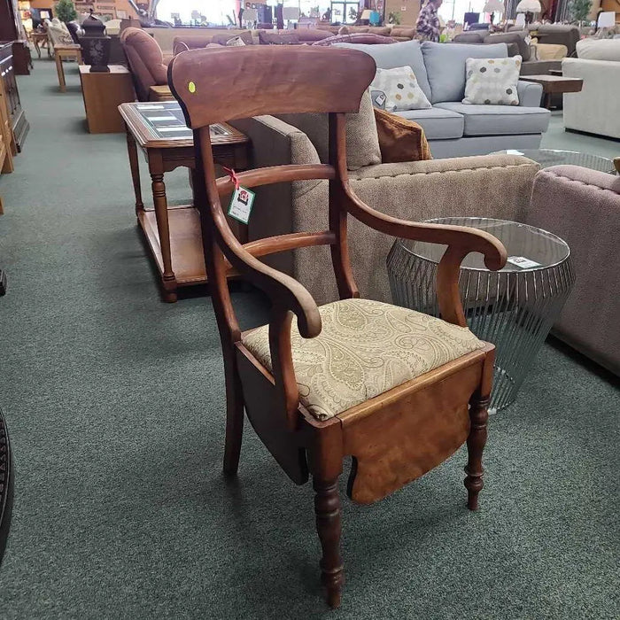 CHAIR CI Rock's Consign Furniture Reno