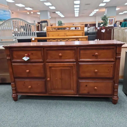 CHEST OF DRAWERS ML Rock's Consign Furniture Reno