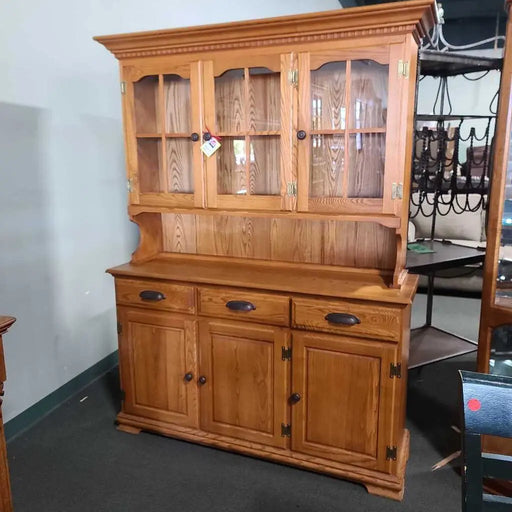 CHINA HUTCH BKH Rock's Consign Furniture Reno