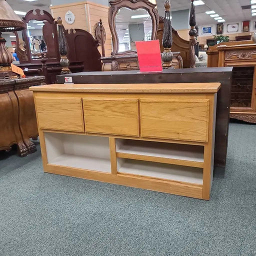 DRESSER TH Rock's Consign Furniture Reno