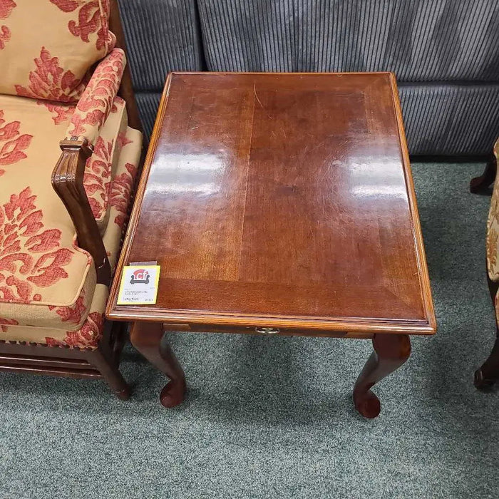 END TABLE BI Rock's Consign Furniture Reno