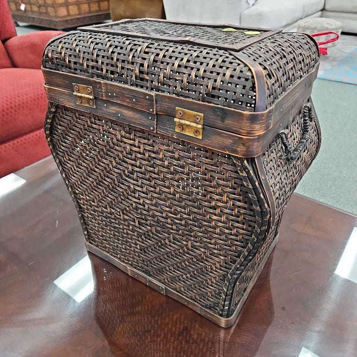 BASKET WITH LID BI