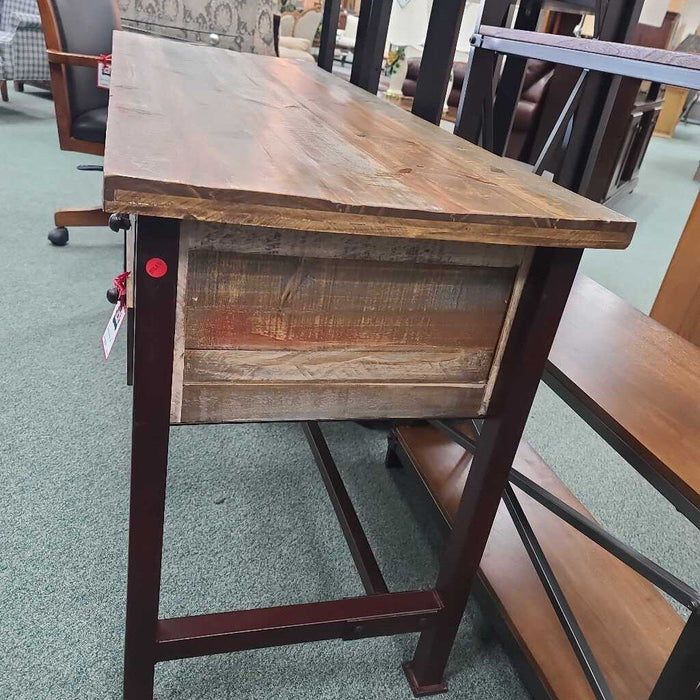 DESK LBH
