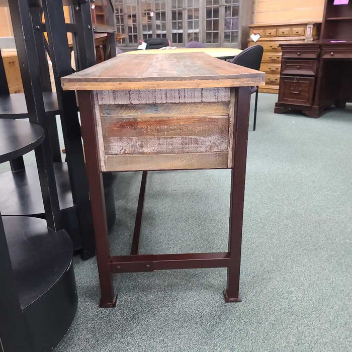 DESK LBH