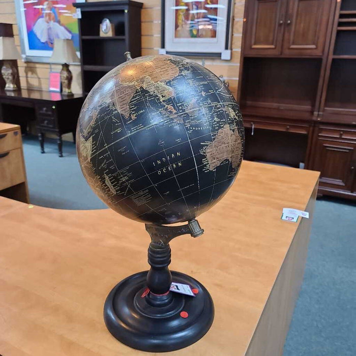 GLOBE LC