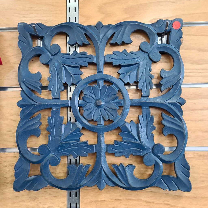 SET OF 2 BLUE SQ WALL DECOR BL