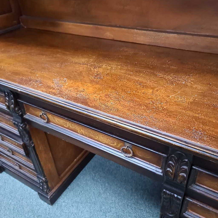 DESK WITH HUTCH CKH