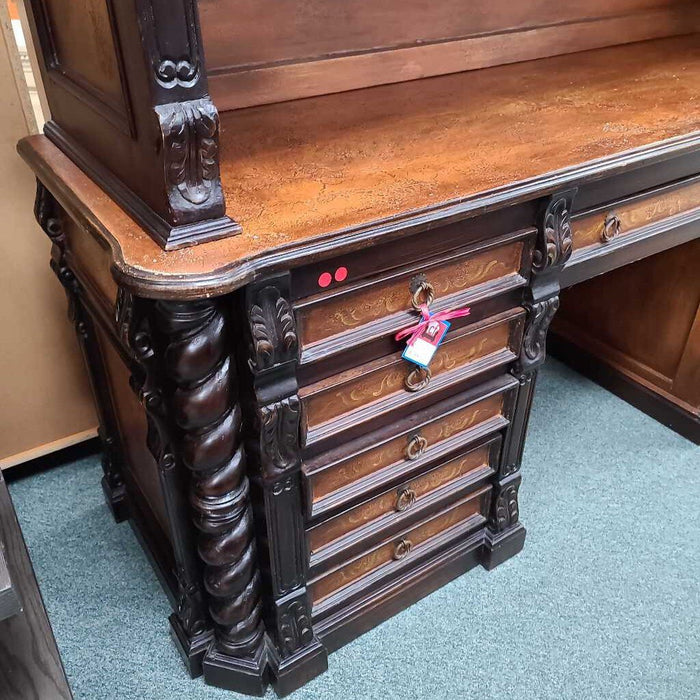DESK WITH HUTCH CKH