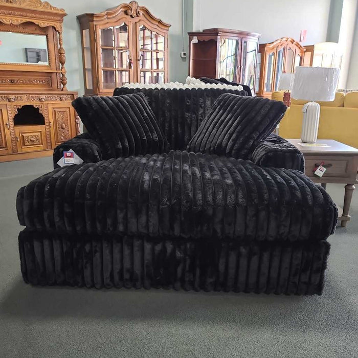 MIDNIGHT-MADNESS CHAISE