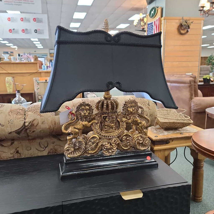 GOLD LION LAMP CI