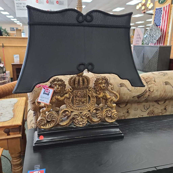 GOLD LION LAMP CI