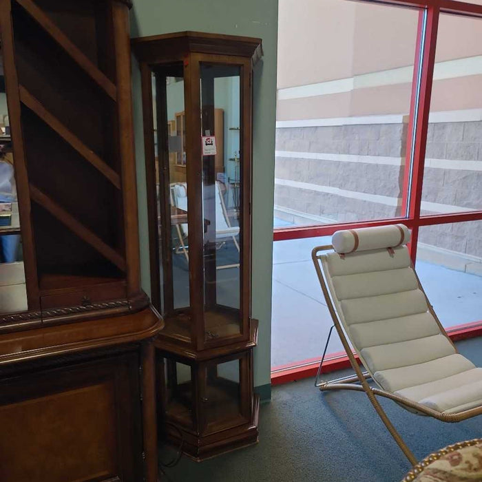 CURIO CABINET ML