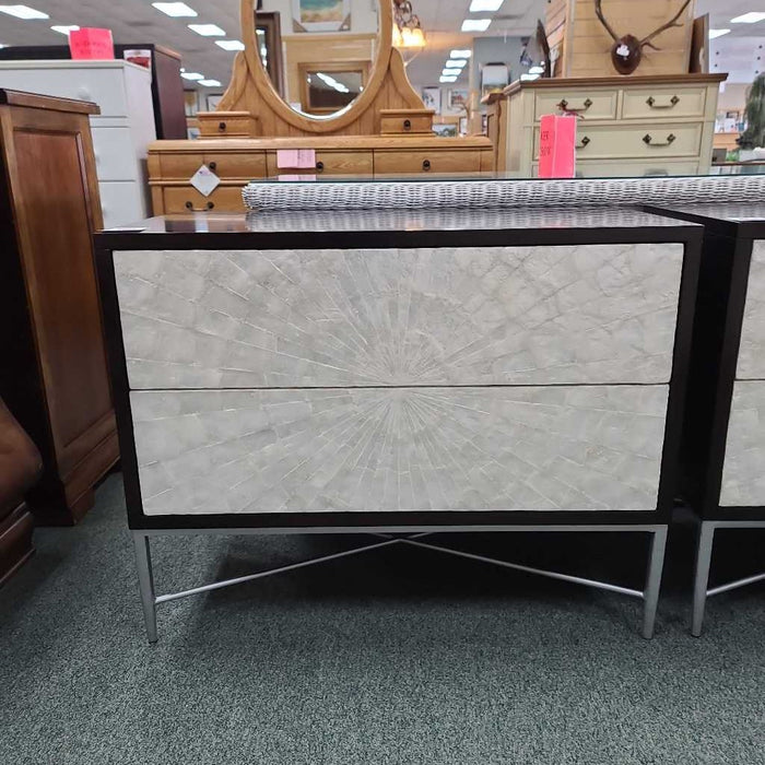 BERNHARDT BACHELORS CHEST CIH