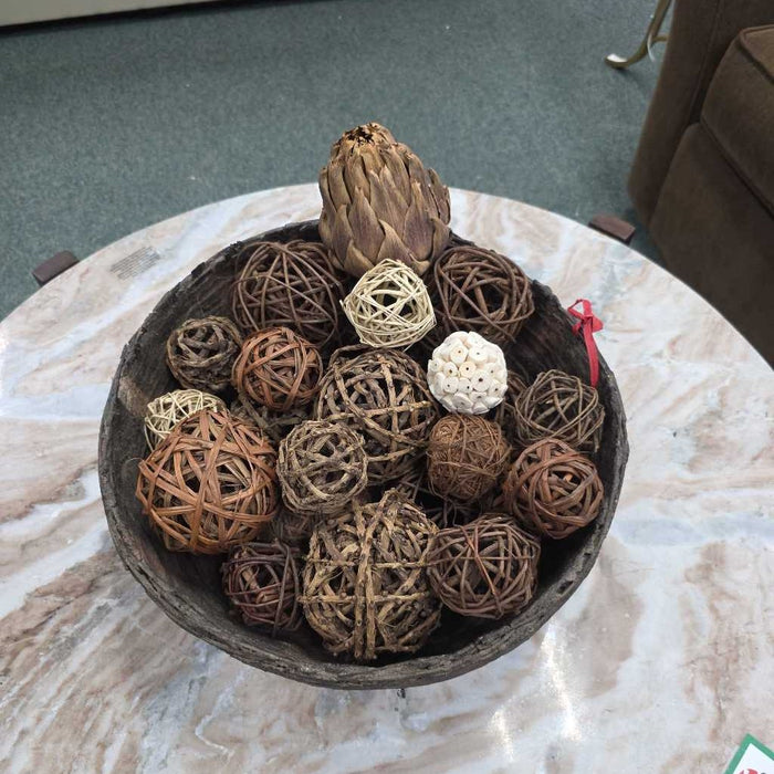 ANTIQUE WOOD BASKET CI 615509IND