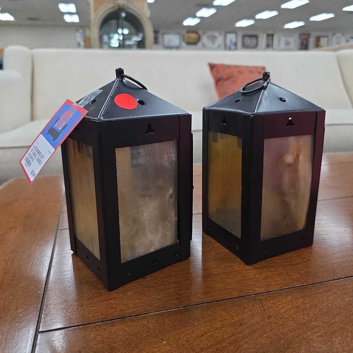 SET OF 2 SMALL CANDLE HOLDER BL