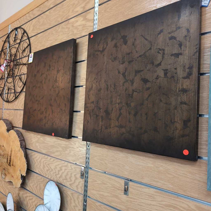 SET OF 2 METAL WALL DECOR KL