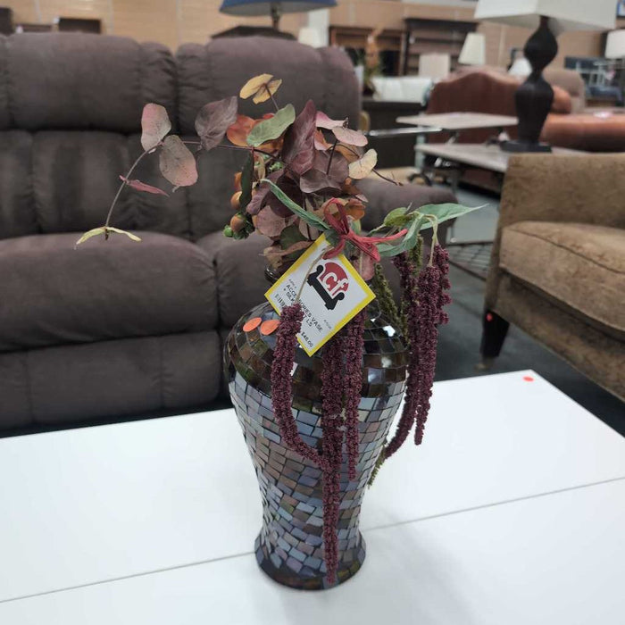 VASE + SILK PLANT LS