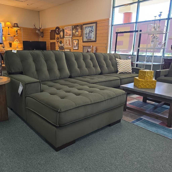 CASPIAN-TOWN 2 PIECE SECTIONAL WITH LAF CHAISE
