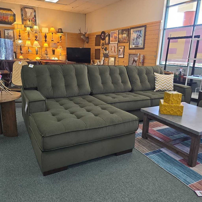 CASPIAN-TOWN 2 PIECE SECTIONAL WITH LAF CHAISE