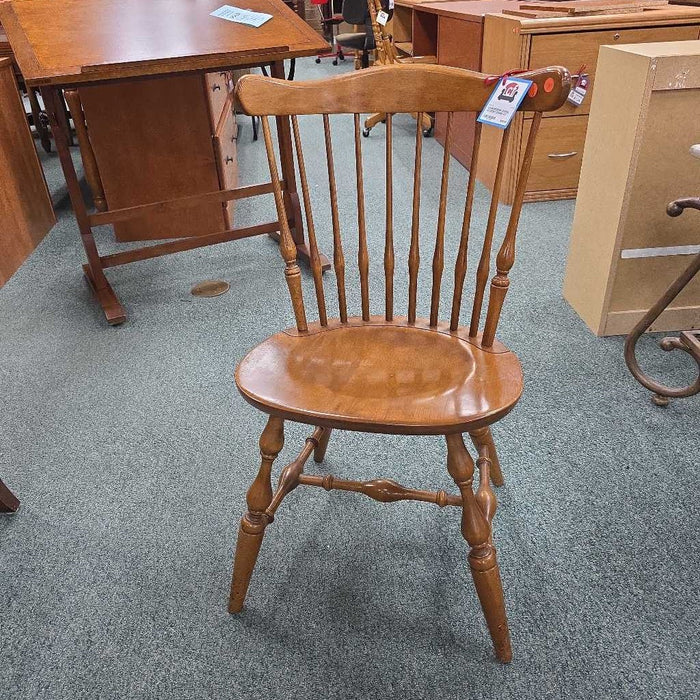 WOOD ACCENT CHAIR AT