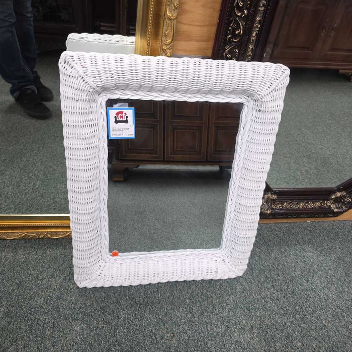 WICKER MIRROR BA