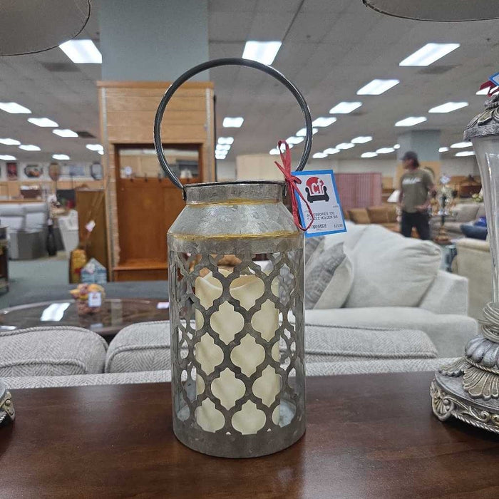 TIN CANDLE HOLDER BA