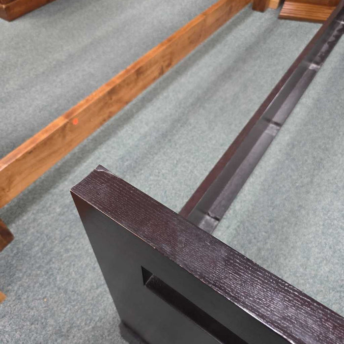 MICHAEL WEISS QUEEN BED LSH