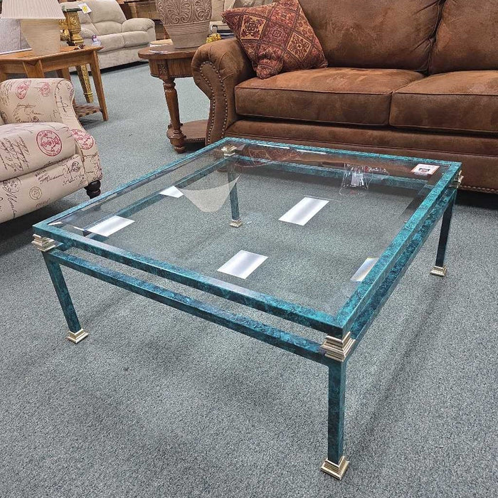 COFFEE TABLE KL