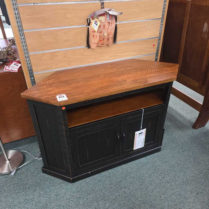 CORNER TV STAND LMA