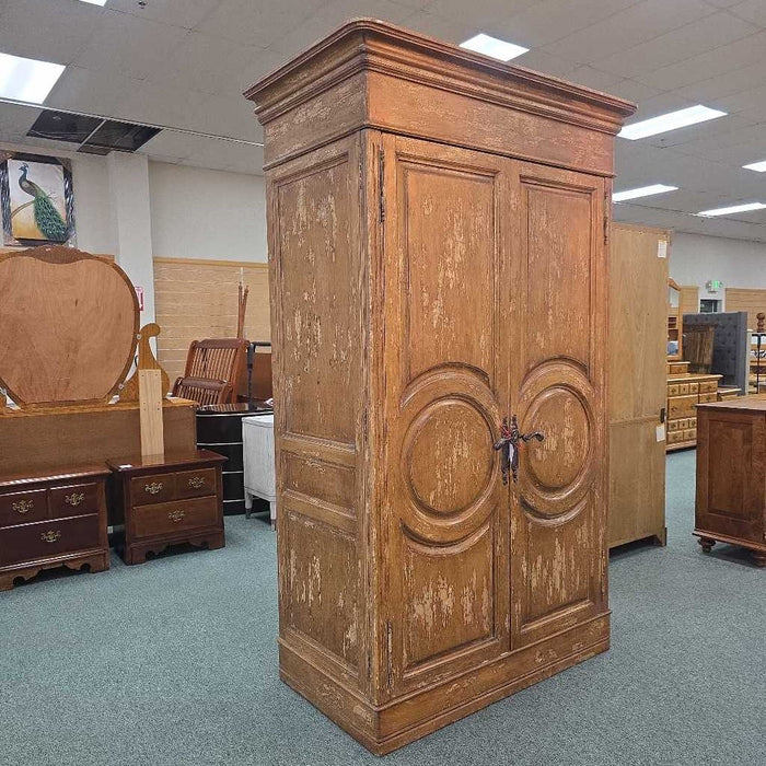 ARMOIRE KLH