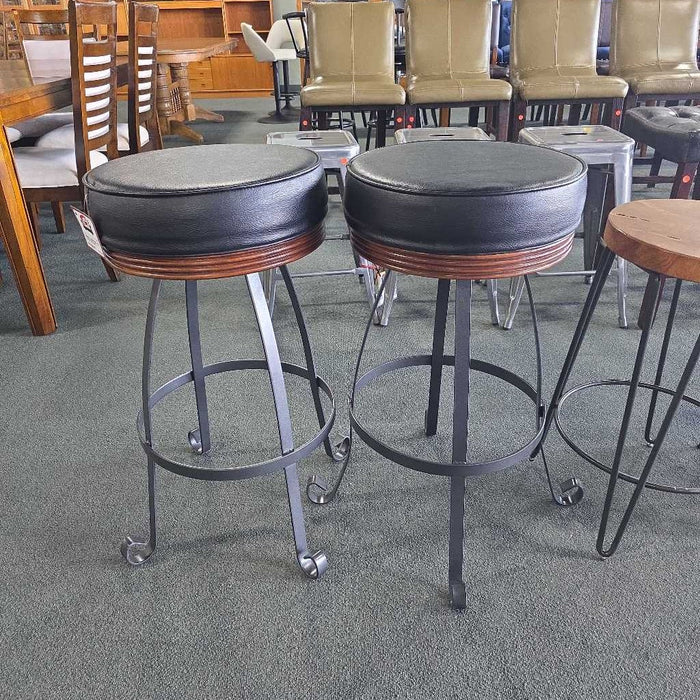 SET OF 2 STOOLS BAH