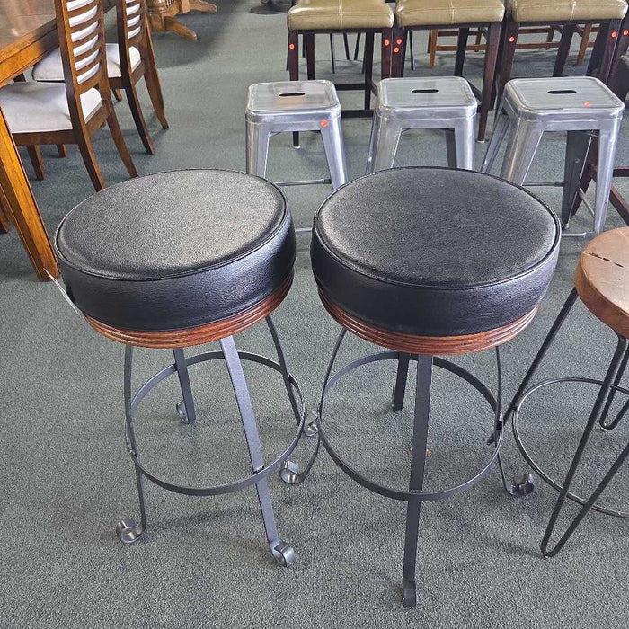 SET OF 2 STOOLS BAH