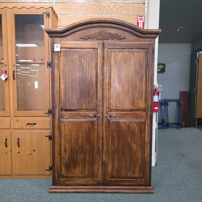 COMPUTER ARMOIRE BTK