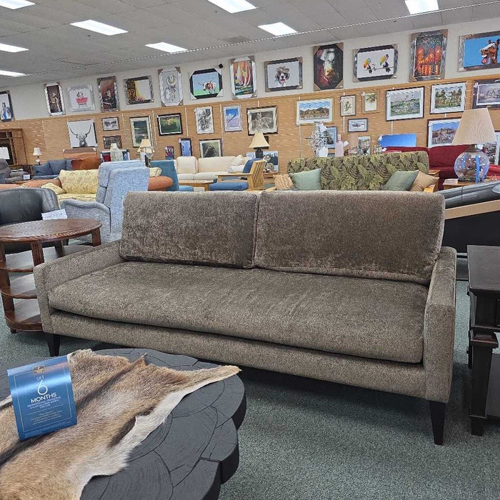 BURTON JAMES SOFA KLH