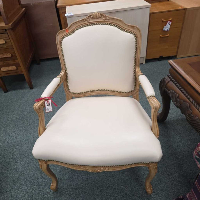 SHERRILL ACCENT CHAIR BTK