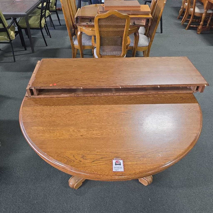 TABLE WITH 2 LEAVES BTK