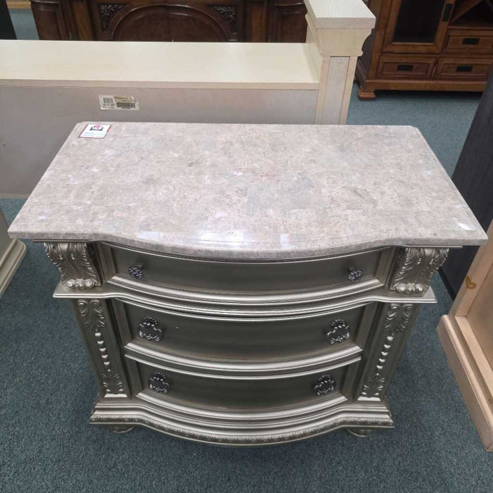 NIGHTSTAND 1757SV-4