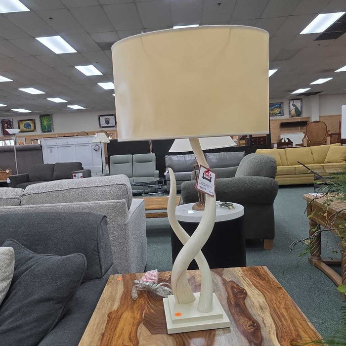 WEST ELM KUDU LAMP LS