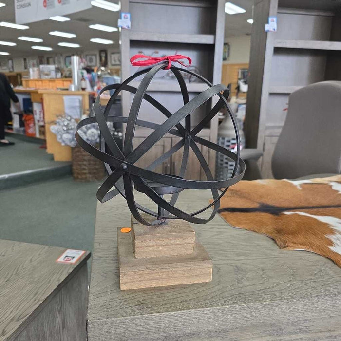 ROUND CANDLE HOLDER BA