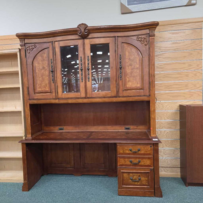 2 PIECE DESK WITH HUTCH BST
