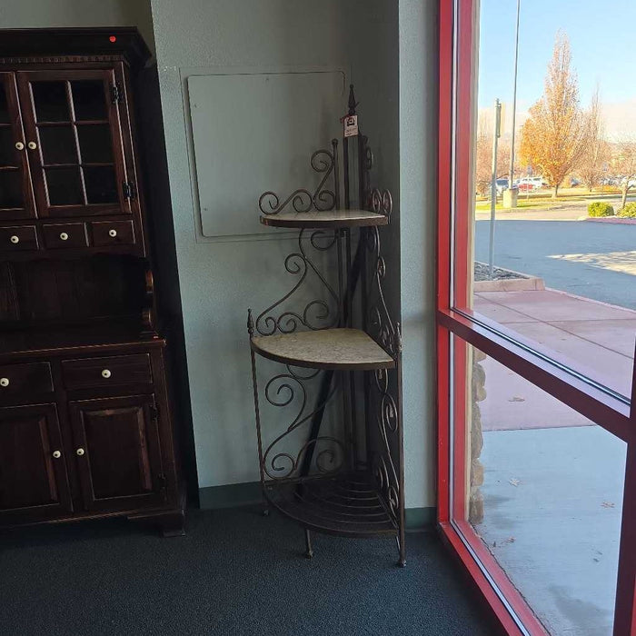 CORNER BAKERS RACK KL