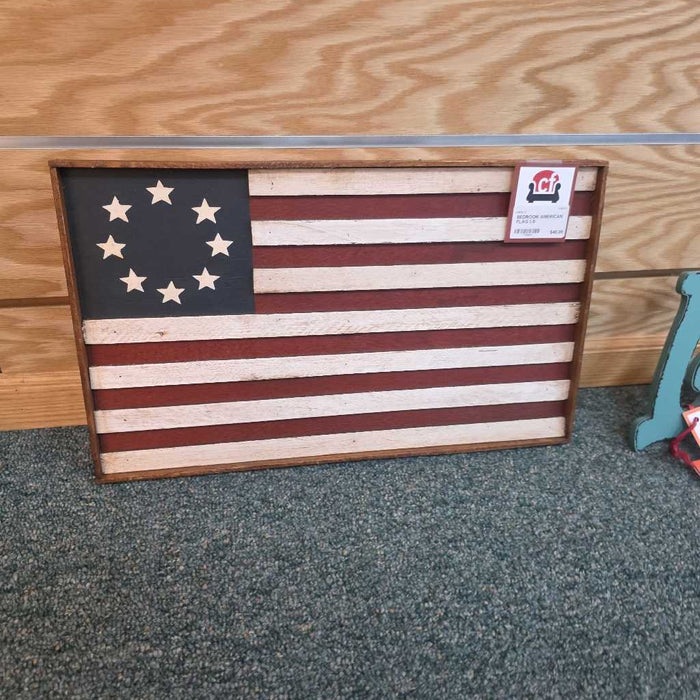 AMERICAN FLAG LS