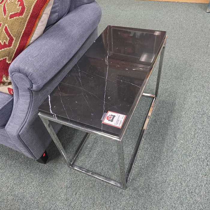 ACCENT TABLE BBM
