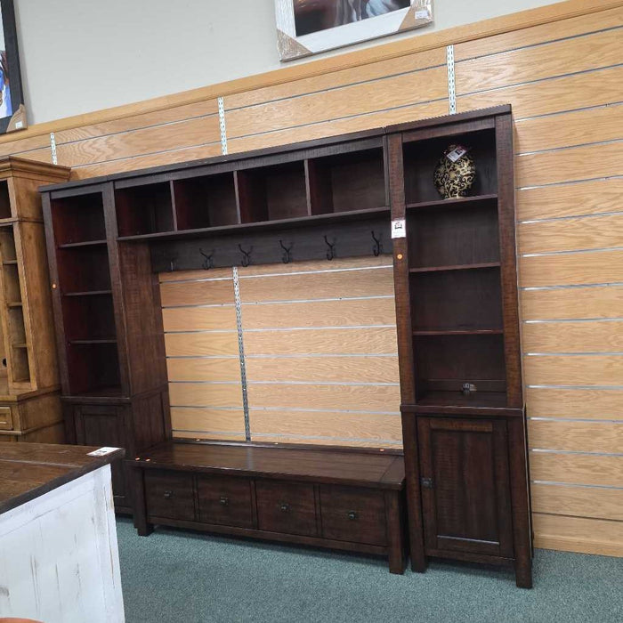 POTTERY BARN HALL TREE KLH