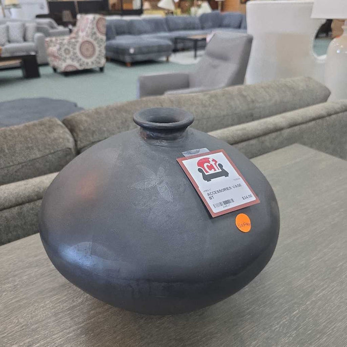 VASE BT