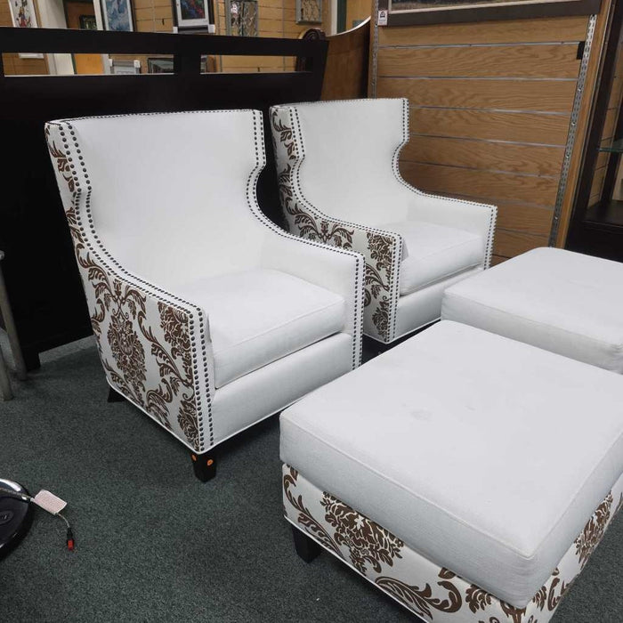 CHAIR WITH OTTOMAN BCA